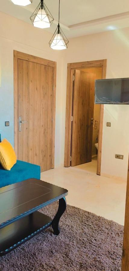 Appartement Nour 5 Marrakech Centre Gueliz Avec Piscine Marrákes Kültér fotó